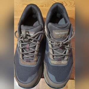 New Balance Women Tan and Brown Sneakers WW669BR